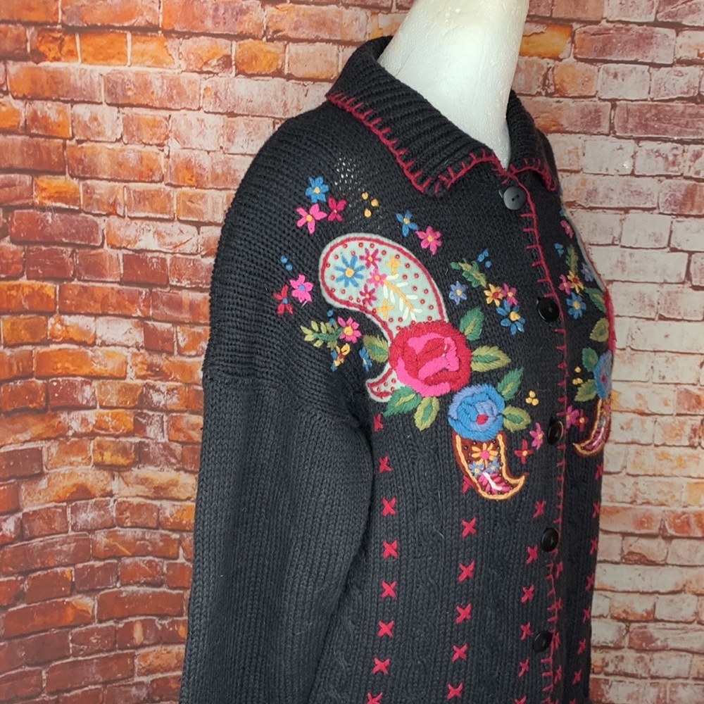 Vintage Beldoch Popper Cottage Core Button Down Floral Embroidered Cardi… - Picture 3 of 11